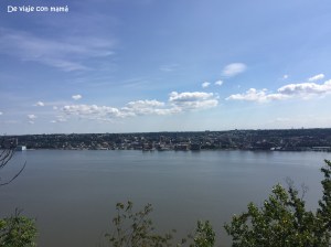 Hudson Valley. Vistas de Yonkers desde NJ.